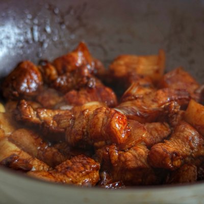 紅燒肉燉土豆,紅燒肉燉土豆的做法