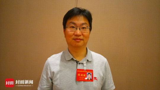袁野当选四川省网络作家协会主席。