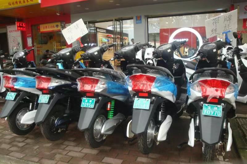 南宁市民注意！“电摩”≠“电驴”！上路需合法，购买勿盲目