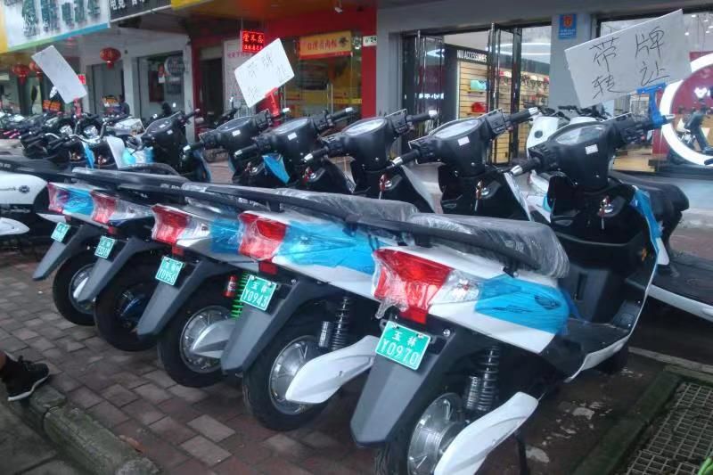 南宁市民注意！“电摩”≠“电驴”！上路需合法，购买勿盲目