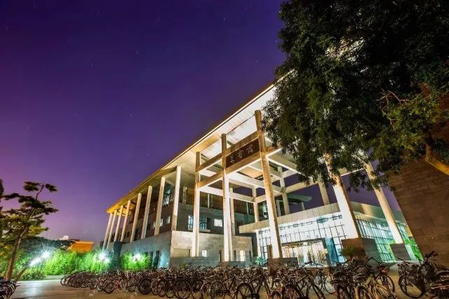 北京最美图书馆大比拼！C位出道的是？