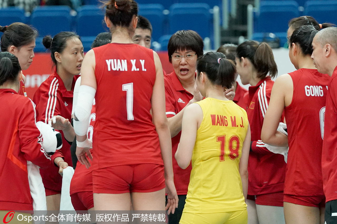 多米尼加韩国女排世界杯(延续胜利脚步！中国女排3-0多米尼加，收获世界杯四连胜)