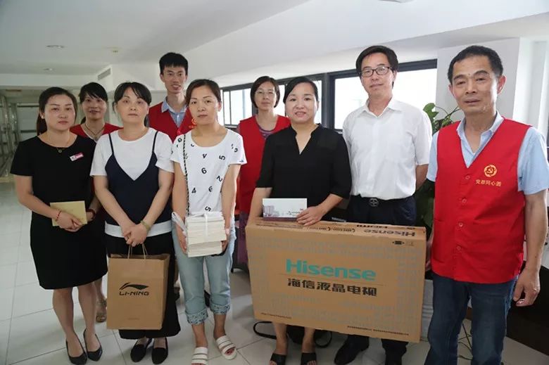 初心故事 | 参加志愿服务2716次，他的爱心“不休假”