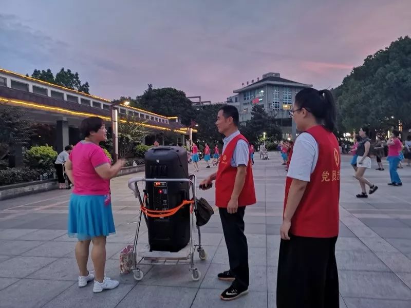 初心故事 | 参加志愿服务2716次，他的爱心“不休假”