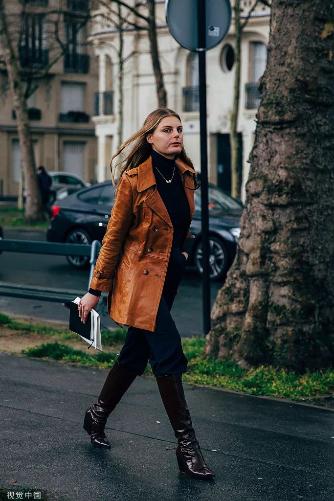 钟楚曦都在裙子里穿秋裤了，抵御老寒腿还有这几招