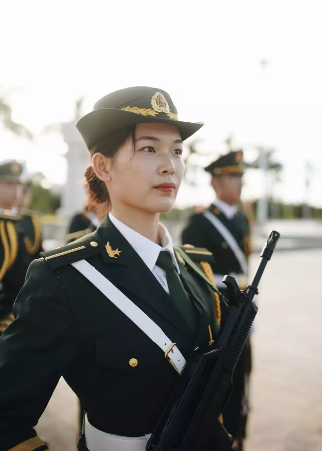 报告，旗已升！我在厦大做护旗手！