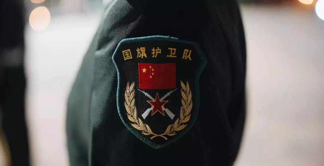 报告，旗已升！我在厦大做护旗手！