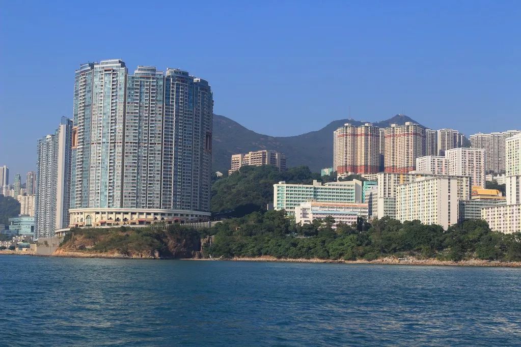 为啥香港有那么多"鬼"?