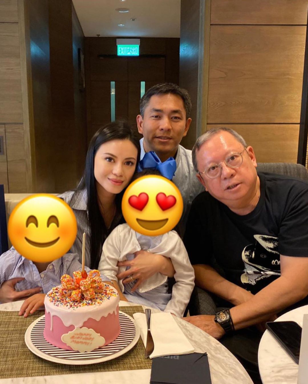 “千亿儿媳”徐子淇为林建岳女儿庆生，香港顶级名媛个个颜值爆表