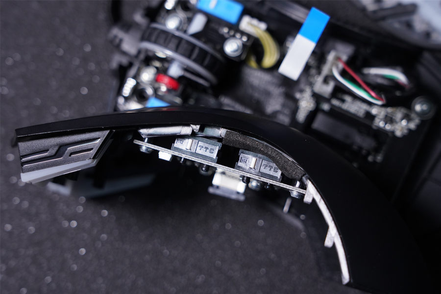 为FPS游戏而生 联想拯救者HEADSHOT游戏鼠标评测