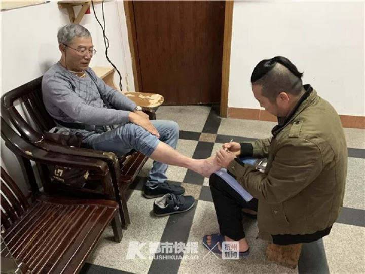 杭州八成平价大众澡堂都是镇江人开的！这家在国货路上守了21年的浴室，有点撑不下去了