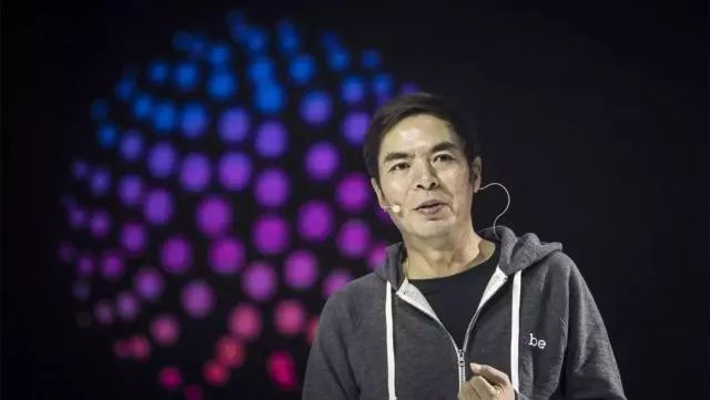 之父：张小龙并不孤独