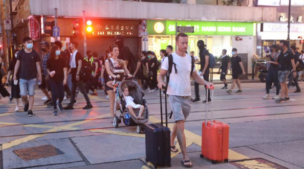 11月香港游客断崖暴跌过半今起推全城优惠吸客 第15张