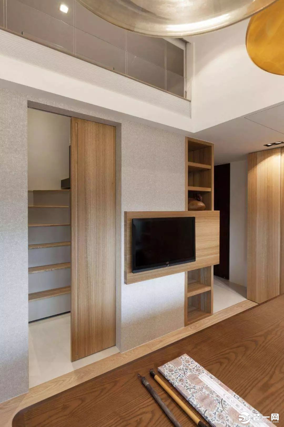 隐形推拉门(推拉隐形门)