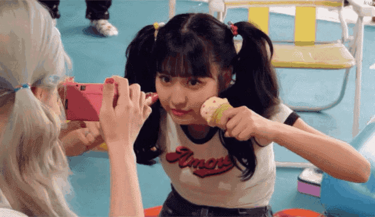 金希澈MOMO恋情证实，两人其实早有迹象，下一步就是结婚了？