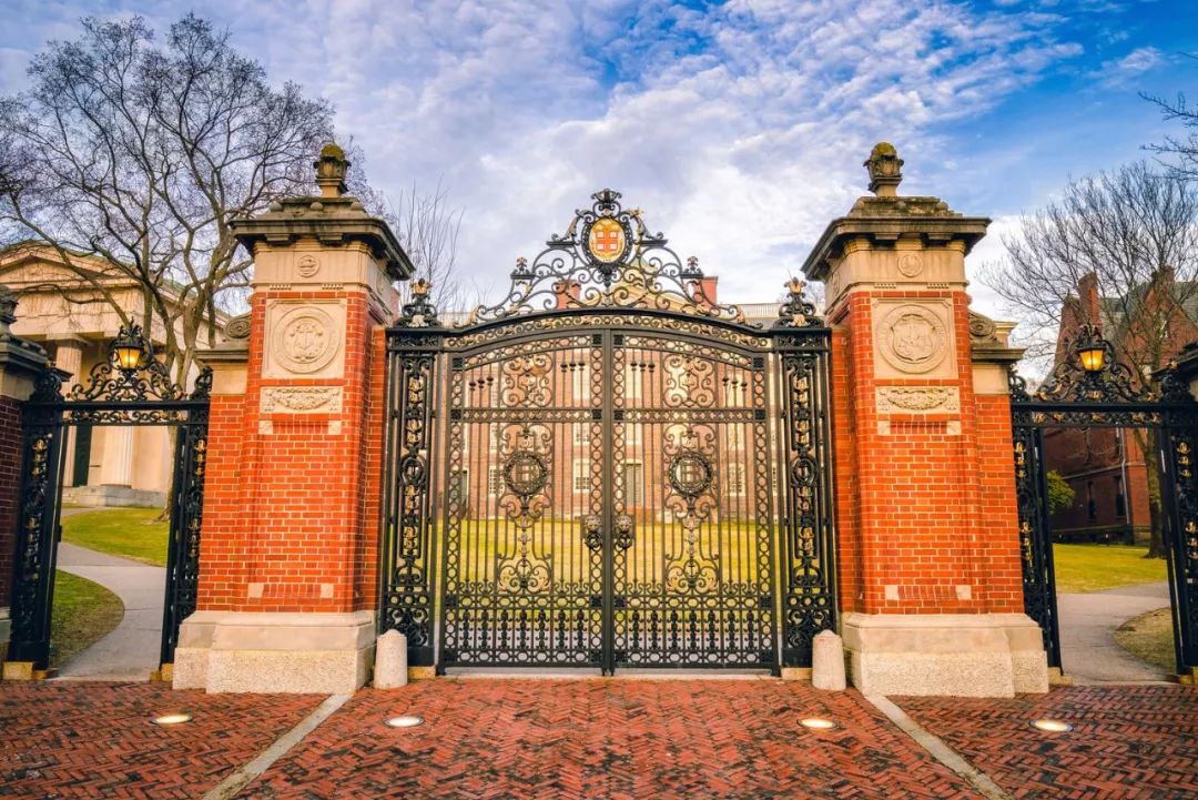 在这15所美帝名校读书也太幸福了吧！吃得好睡得香压力886