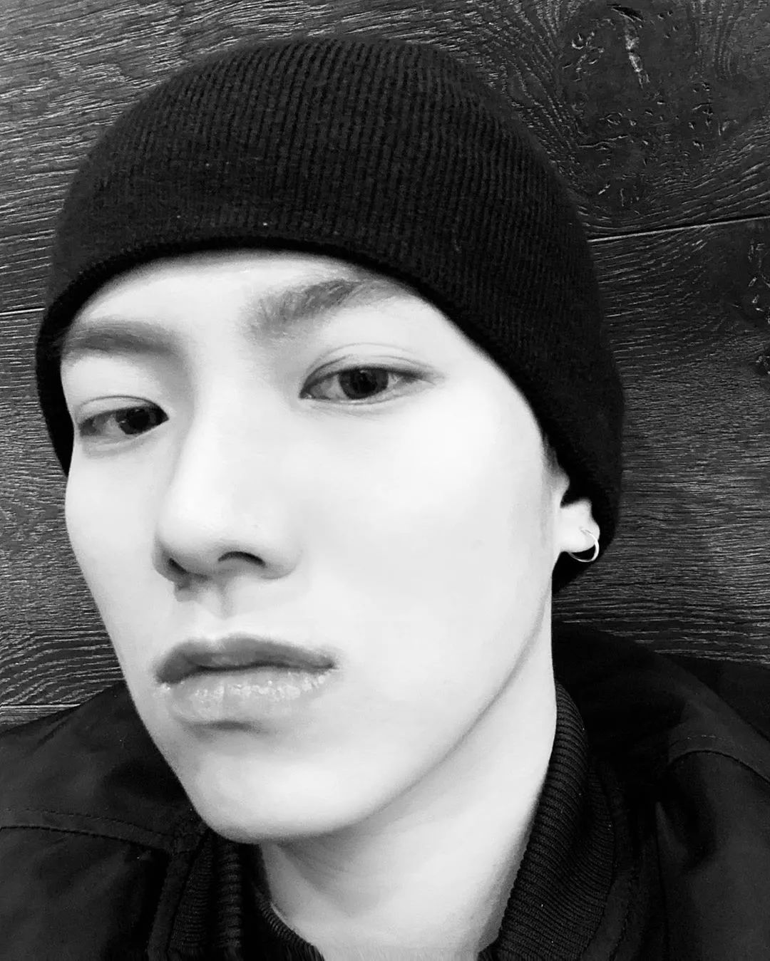 "新一代t王"爆火网络,素颜太帅圈粉百万!网友:"女版王嘉尔是你吗?