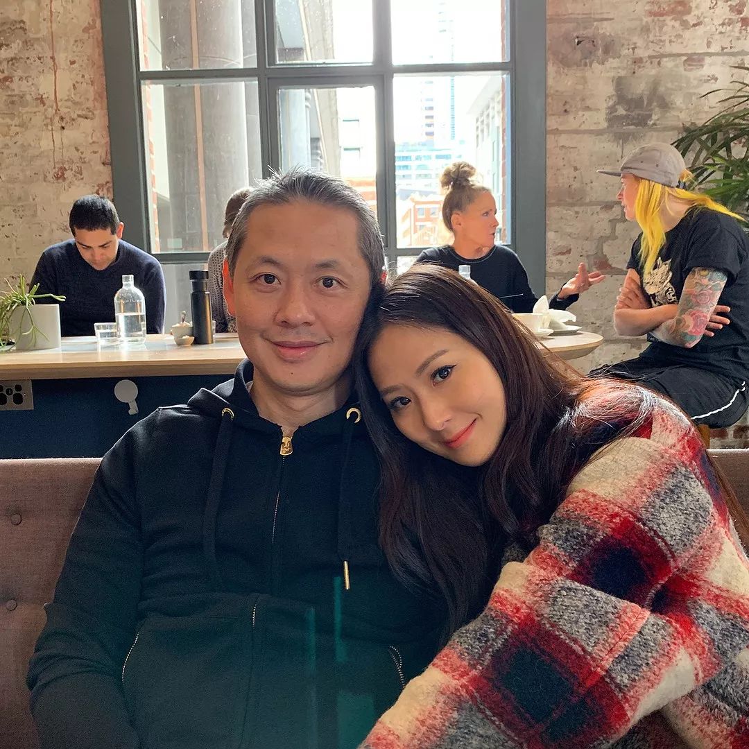 大小s最嫉妒的顶级名媛，一夜赚13亿，42岁像18：富婆人生有多爽