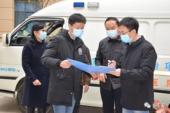 共抗疫情 玉溪卫校向市人民医院捐赠医用物资