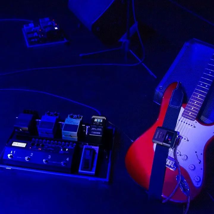 电吉他哪个牌子好电箱吉他排行榜(BOSS吉他无线系统，哪一款好用？)