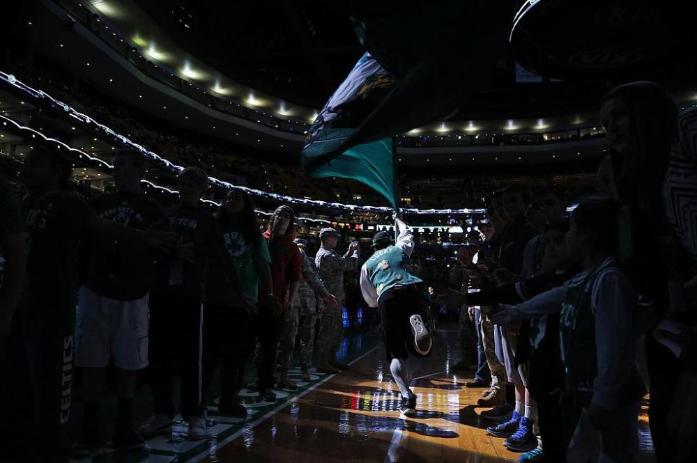 nba中哪些球队有吉祥物(「NBA吉祥物图鉴」凯尔特人——幸运小妖精)