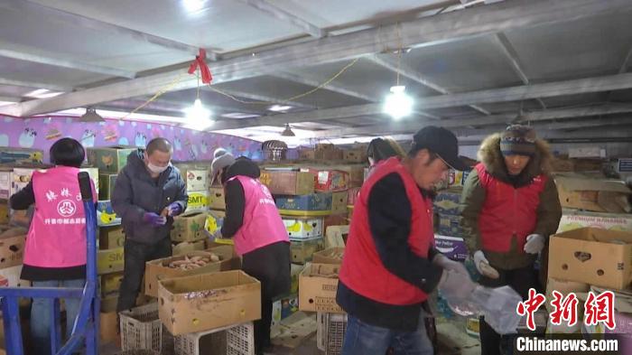 内蒙古开鲁全城爱心接力“带货”4天卖出7万斤滞销红薯