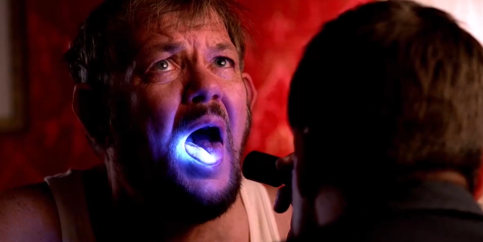 温情解说的《犯罪现场调查》：是教科书级别的经典电视剧，每次都采访真实事件