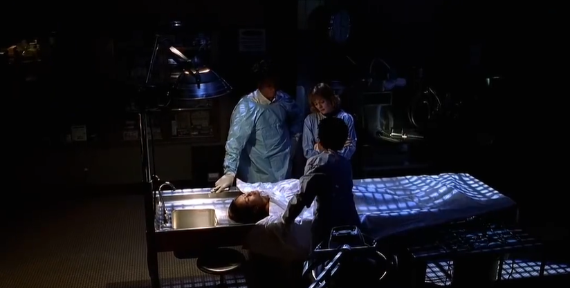 温情解说的《犯罪现场调查》：是教科书级别的经典电视剧，每次都采访真实事件