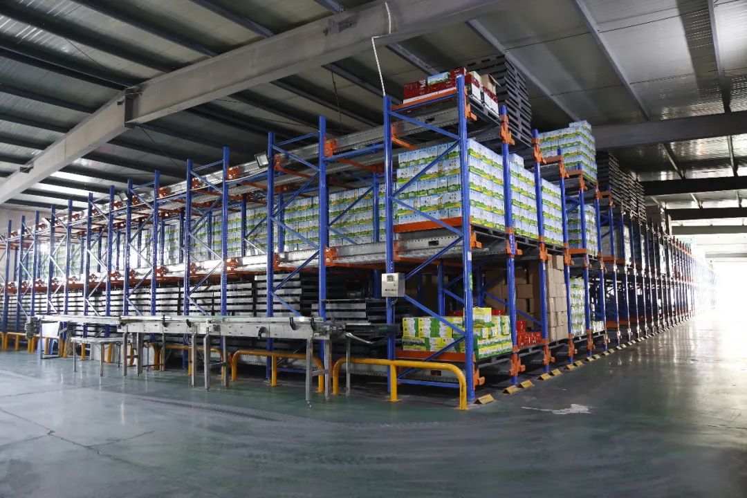 【媒体助力企业免费广告】找工作的看过来，沙漠之花诚招英才！