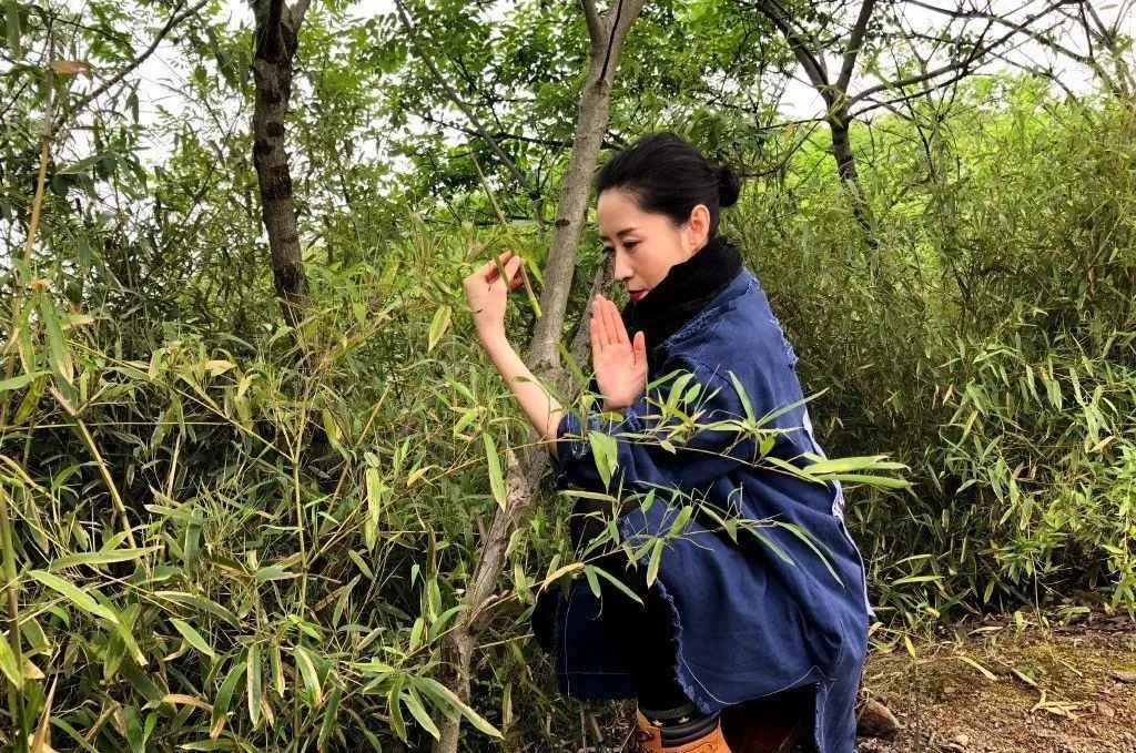 44岁刘敏涛成“姐圈顶流”？经历离婚、中年叛逆的她却活成了你我羡慕的样子