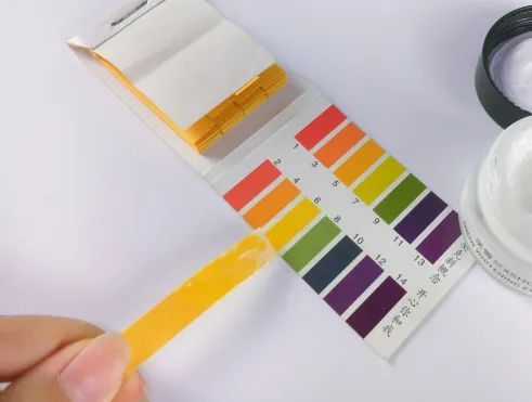 眼霜中的爱马仕！清爽不长脂肪粒，去黑眼圈效果秒2000元腊梅，亲测有效