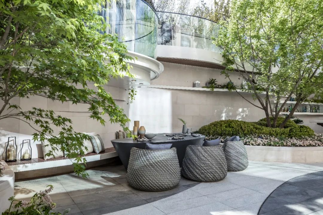 山岳临泉，东西和鸣 | 世茂西山龙胤临泉美学庭院&样板间