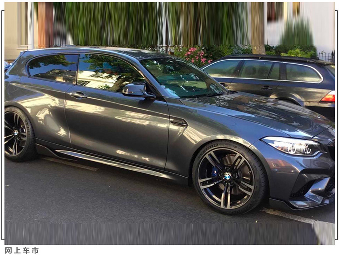 城会玩？海外车迷买了台宝马M140i，“分分钟变身”M2掀背