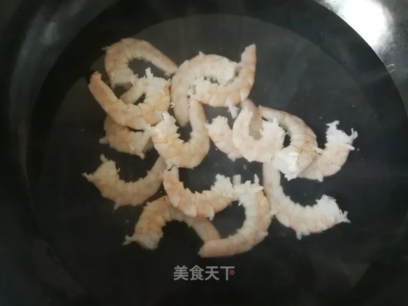 韭菜虾仁怎么做（家常快手菜韭菜炒虾仁攻略解析）