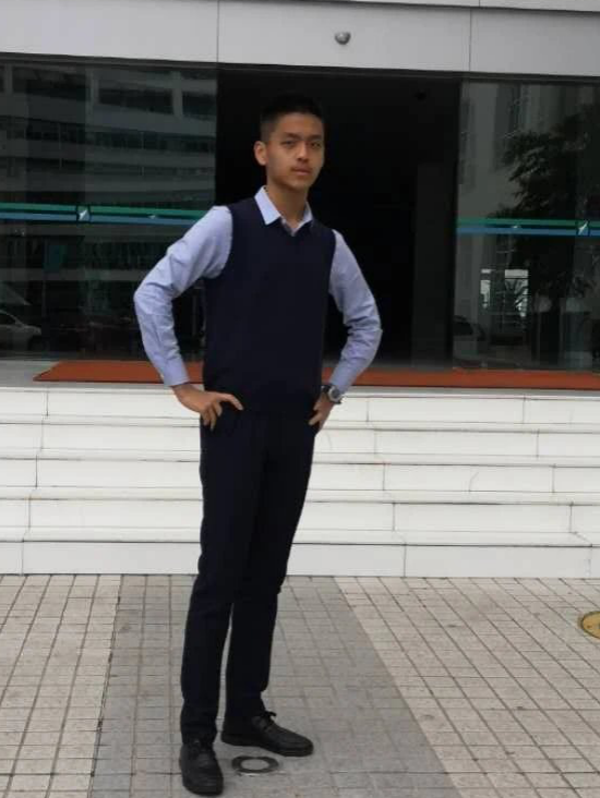 不刷题？不上补习班？爱看闲书？广东高考高分学霸这样说