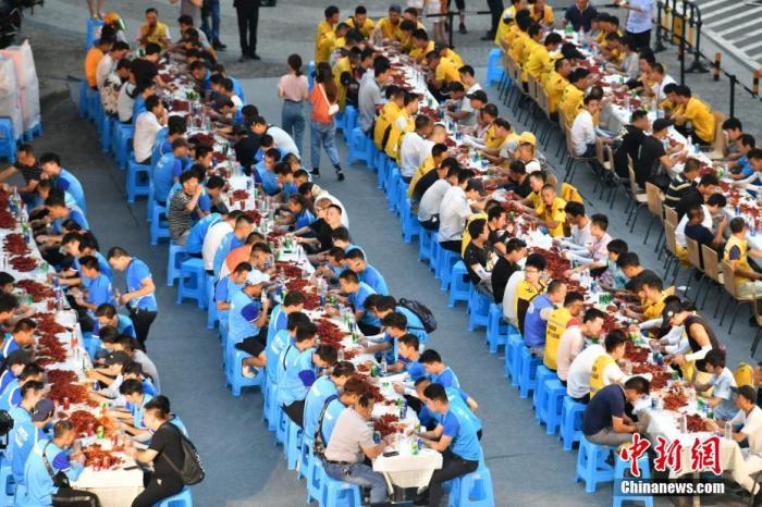 美团和支付宝、饿了么干架！外卖付款方式要变了？