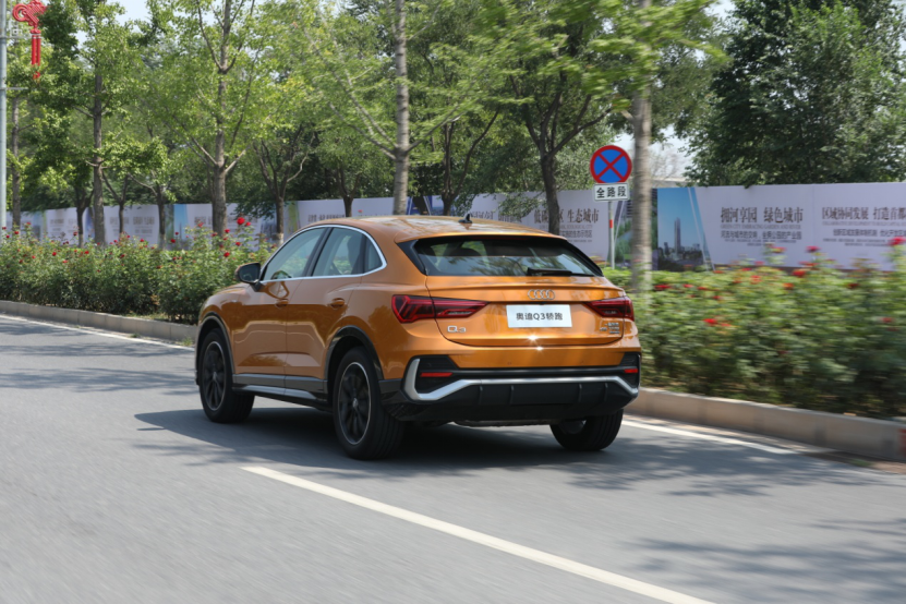 轿跑SUV也玩均衡？试驾奥迪Q3 Sportback