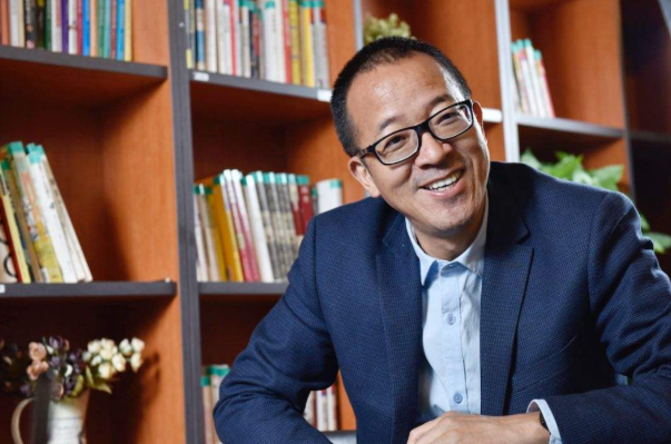 俞敏洪：孩子该去公立学校，还是国际学校读书？这一篇说清楚