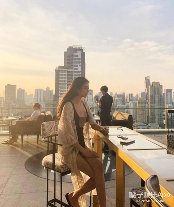 港姐颜值终于回春！混血冠军浓颜制霸全场，亚军被赐名女版金宇彬