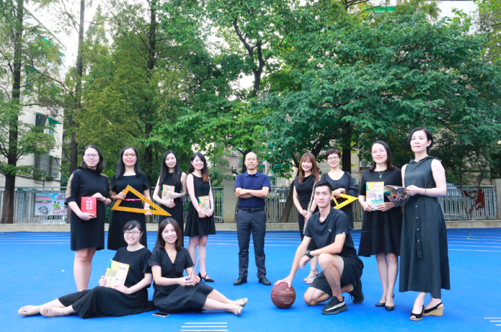 西湖区教育局首次设立“杏坛奖”系列奖项，表彰在各阶段深耕西湖教坛的老师们！设计方案正在征集