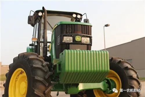 約翰迪爾6B-1404兩“秘籍”助用戶輕松搞定秸稈回收