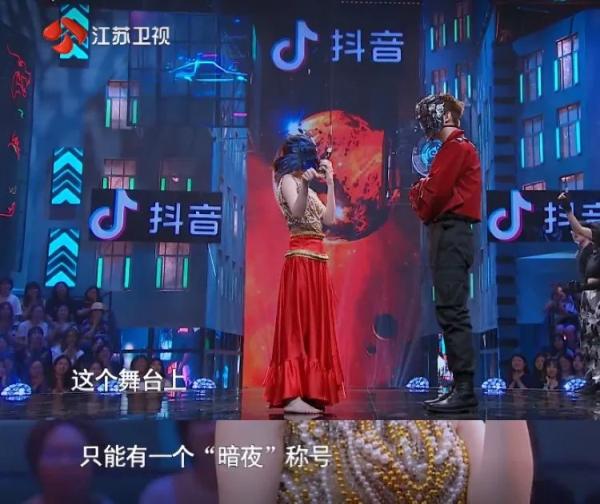 “暗夜精灵”毛晓彤：已经不是只会跳国标舞的女孩子了