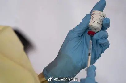 新闻晚报 |钟南山：复方板蓝根对新冠病毒有效；警方：成都大学党委书记毛洪涛溺水身亡