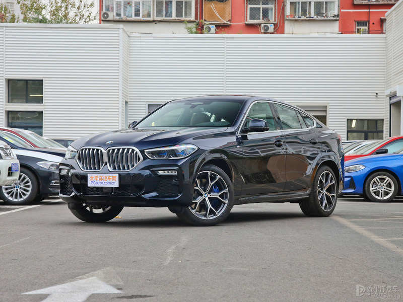 2021款宝马X5/X6上市 售价69.99-93.69万