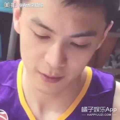 cba第一帅杨鸣是哪个队的(CBA颜巅杨鸣骂人帅出圈，似流川枫吴彦祖合体，可惜英年早婚)