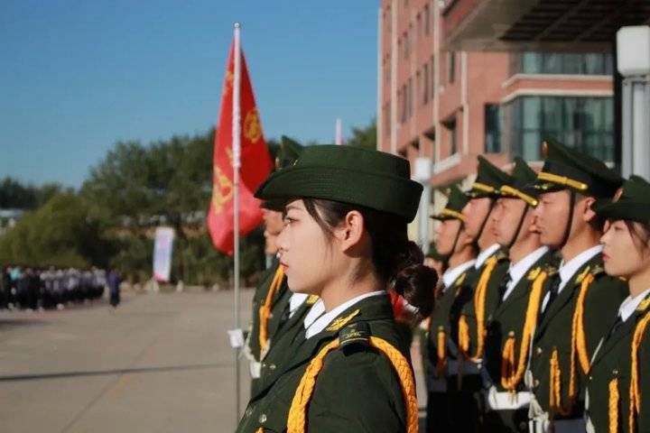 霸气超燃！山东力明科技职业学院新生军训成果汇报