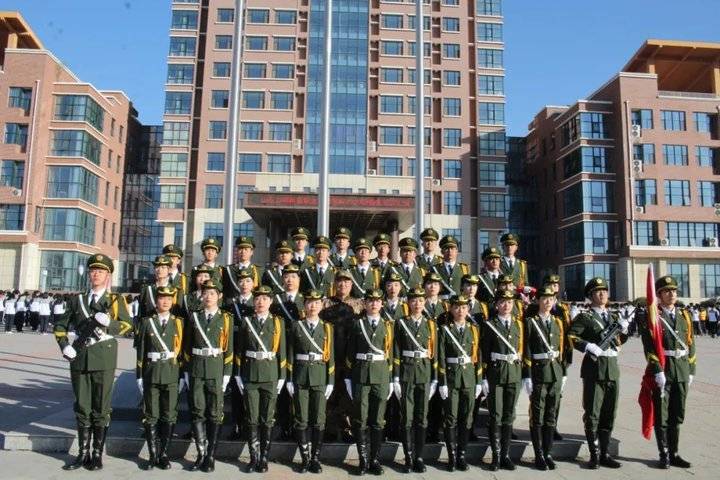 霸气超燃！山东力明科技职业学院新生军训成果汇报