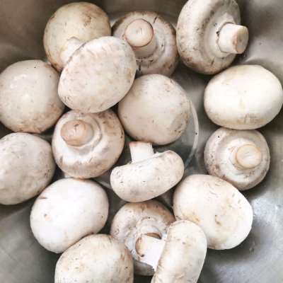 口蘑烤多久能熟，口蘑烤多久能熟及操作方法？