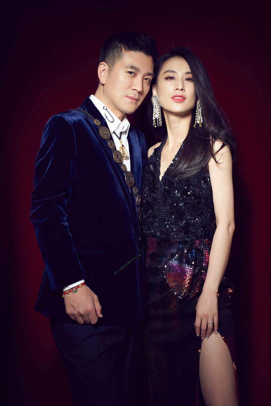 那时候杨子和妻子离了婚,一直都没有再婚的意思,刘丽芹想着倘若杨子