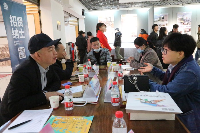 陕西艺术职院美术类2021届毕业生作品展及双选会开幕